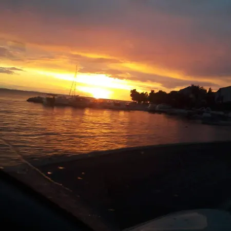 Sunlit Zadar 아파트